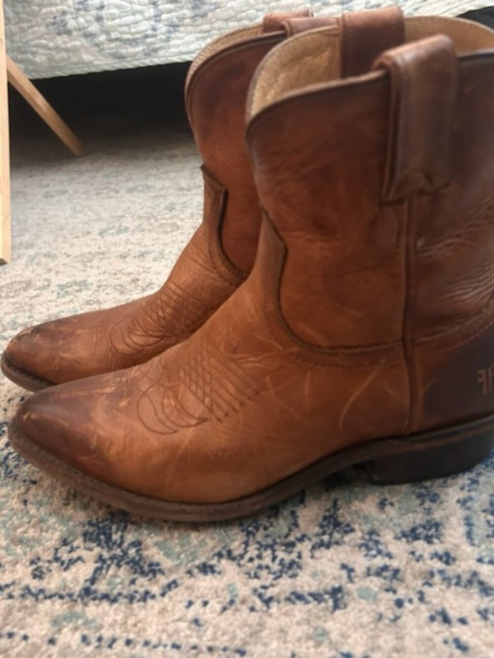 Frye Western short boot 7.5